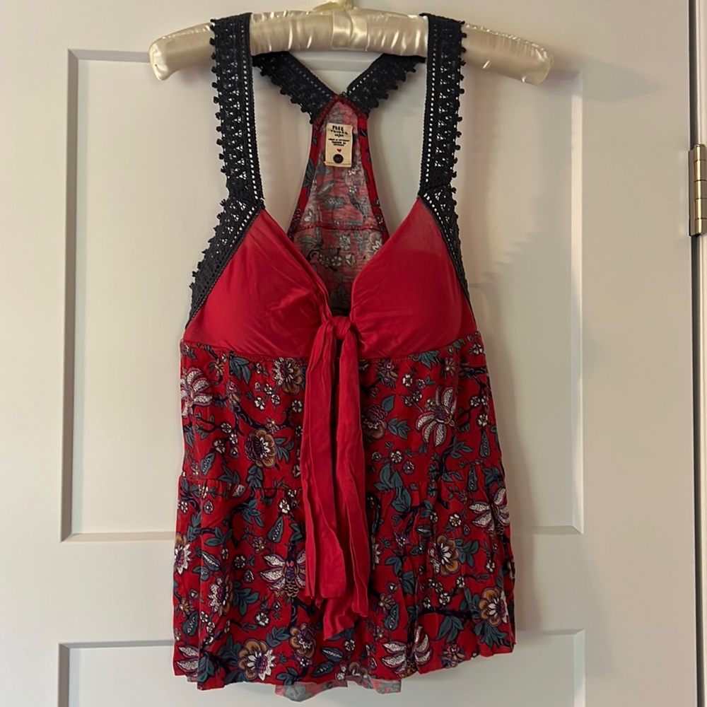 Free People Halter Top. Sz M